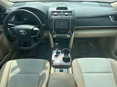 Used 2012 Toyota Camry XLE FWD image 12