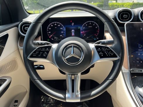 Certified 2024 Mercedes-Benz GLC 300 4MATIC image 18