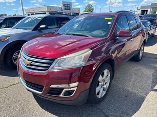Used 2016 Chevrolet Traverse LT w/ Traveler's Package FWD video 2