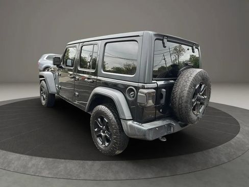 Used 2019 Jeep Wrangler Unlimited Sport S AWD/4WD image 7