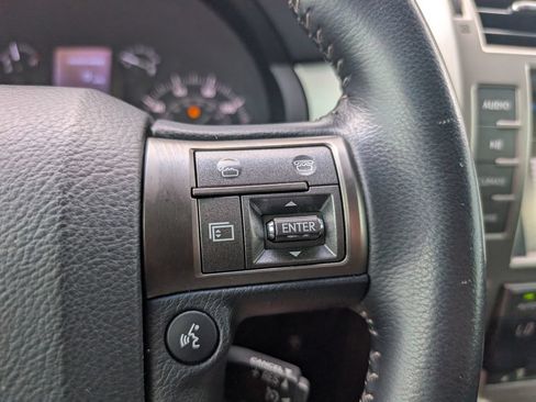 Used 2016 Lexus GX 460 w/ Preferred Accessory Package AWD/4WD image 17