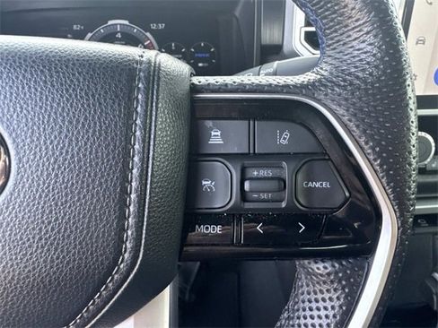 Used 2024 Toyota Tundra Platinum image 31