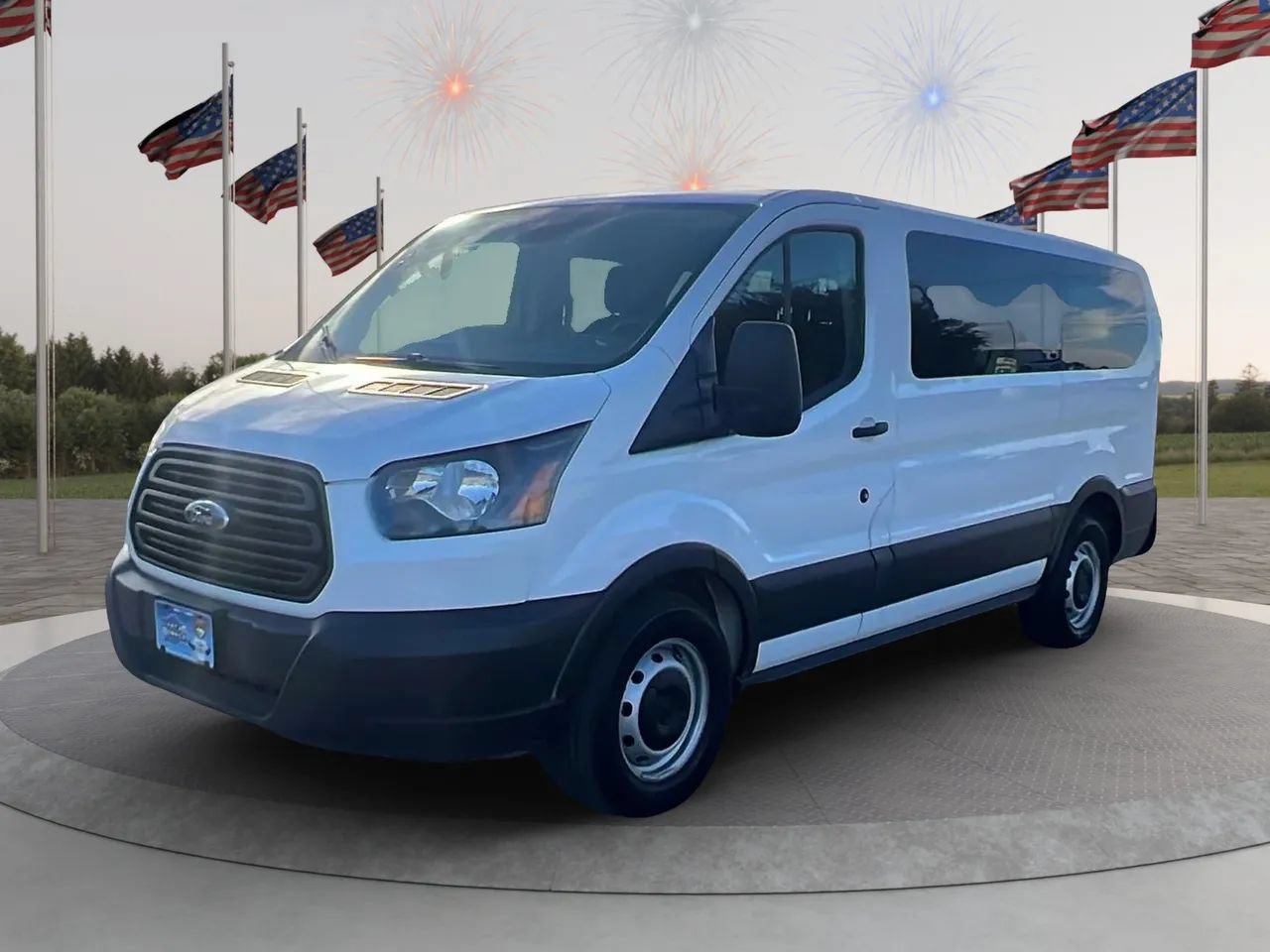 Used 2019 Ford Transit 150 XL RWD image 3