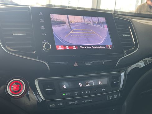 Used 2021 Honda Ridgeline Black Edition image 31