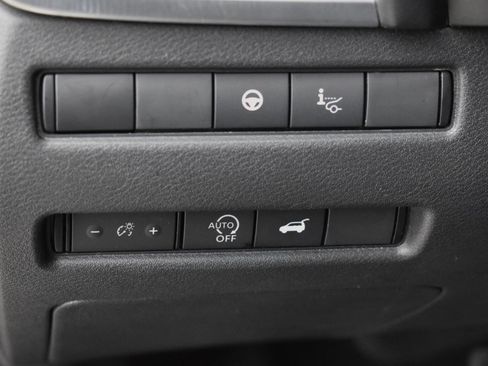 Used 2023 Nissan Rogue Platinum w/ Platinum Premium Package image 26