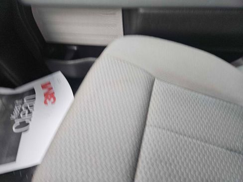 Used 2014 Ford F150 XLT AWD/4WD image 22