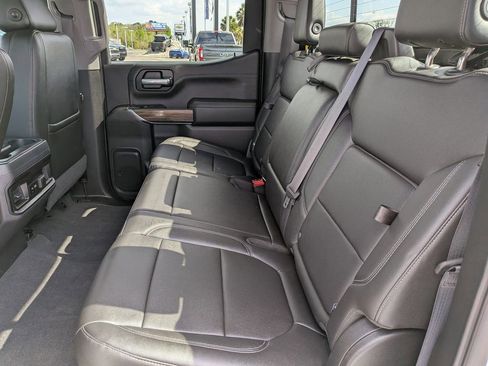 Used 2019 Chevrolet Silverado 1500 LT Trail Boss image 14