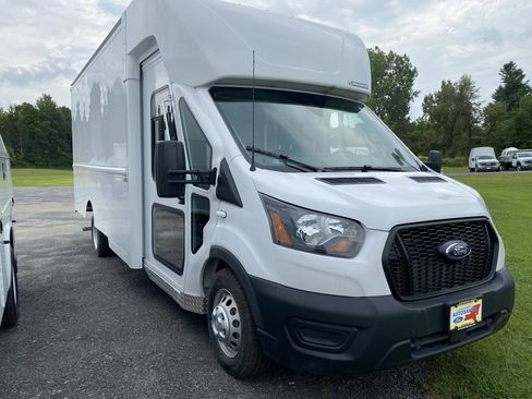 New 2023 Ford Transit 350 XL AWD/4WD image 2