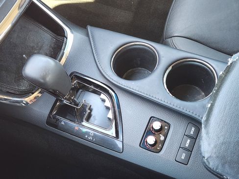 Used 2013 Toyota Avalon XLE image 20