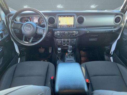 Certified 2021 Jeep Wrangler Unlimited Sport w/ Sun And Sound Package image 16