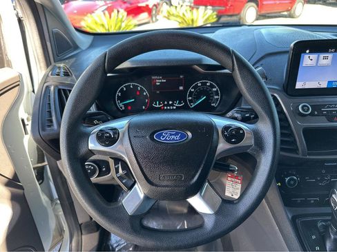 Used 2020 Ford Transit Connect XL image 19
