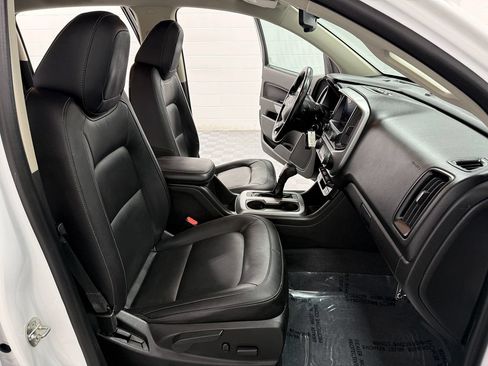 Used 2020 Chevrolet Colorado LT w/ Redline Special Edition AWD/4WD image 14