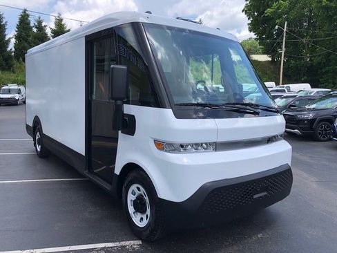 Used 2024 Chevrolet Brightdrop 600 w/ Commercial Equipment Package AWD/4WD image 8
