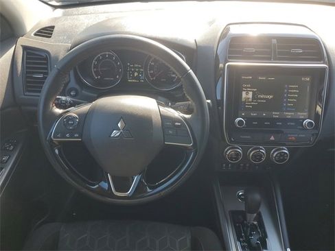 Used 2022 Mitsubishi Outlander Sport LE image 16