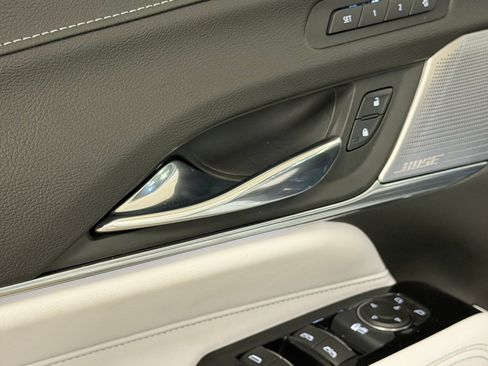 Certified 2022 Cadillac CT4 Premium Luxury RWD image 37