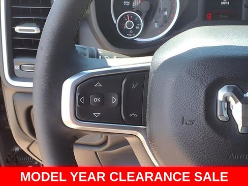 New 2025 RAM 2500 Big Horn AWD/4WD image 5