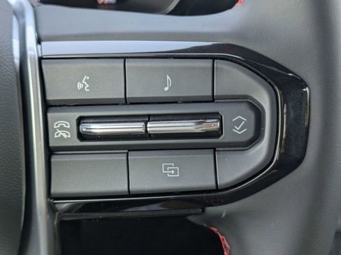 New 2025 Chevrolet Colorado Z71 w/ Midnight Edition image 20