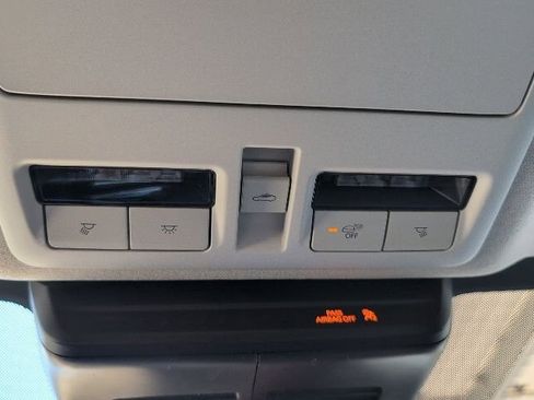 Used 2025 MAZDA CX-30 AWD 2.5 S w/ Premium Package image 37