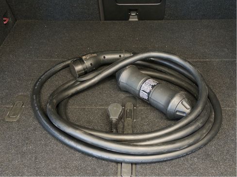 Used 2023 Volvo C40 P8 Recharge Plus AWD/4WD image 6