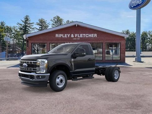 New 2026 Ford F350 XL w/ XL Chrome Package AWD/4WD image 1