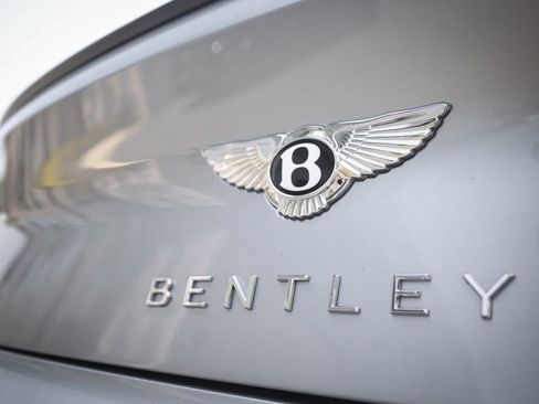 Used 2022 Bentley Continental GT Speed image 20