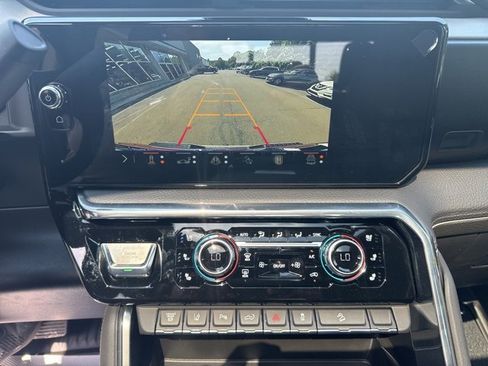 New 2025 GMC Sierra 2500 Denali w/ Denali Reserve Package image 24