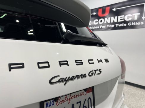 Used 2016 Porsche Cayenne GTS image 23