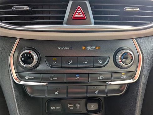 Used 2020 Hyundai Santa Fe SEL image 15