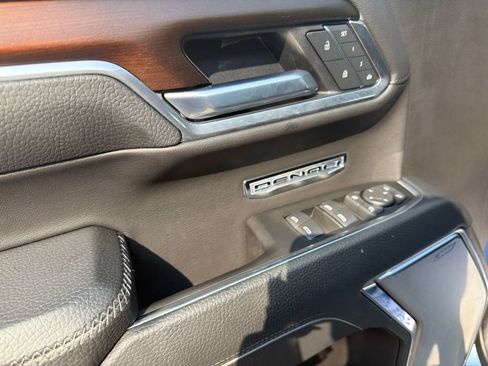 Certified 2025 GMC Sierra 1500 Denali AWD/4WD image 31