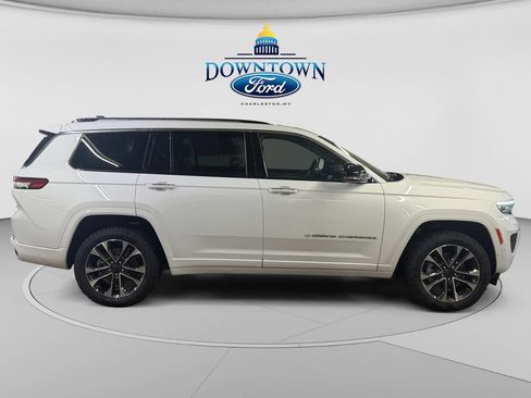 Used 2023 Jeep Grand Cherokee L Overland AWD/4WD image 2