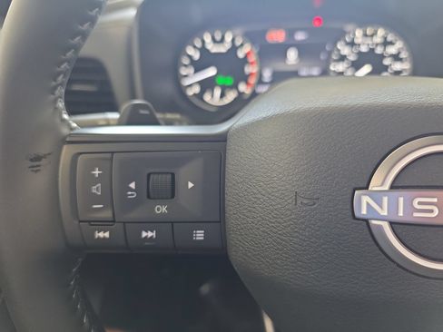 Used 2026 Nissan Rogue SV AWD/4WD image 17