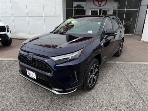 Certified 2022 Toyota RAV4 XSE AWD/4WD image 4