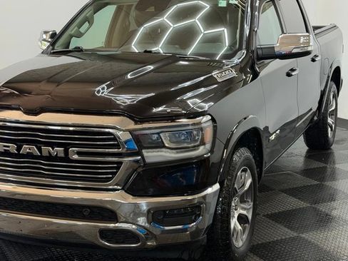 Used 2022 RAM 1500 Laramie AWD/4WD image 7