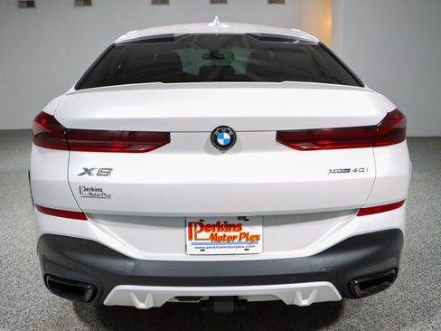 Used 2022 BMW X6 xDrive40i w/ M Sport Package AWD/4WD image 8