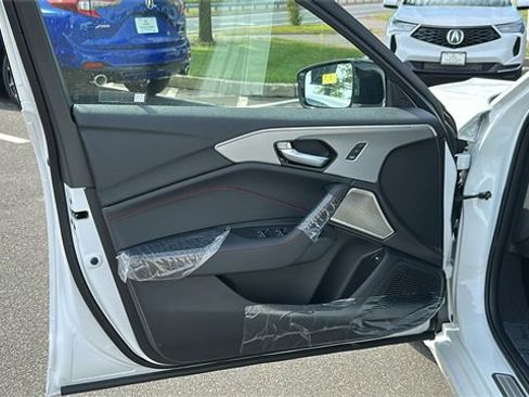Used 2025 Acura TLX SH-AWD w/ A-SPEC Pkg image 9