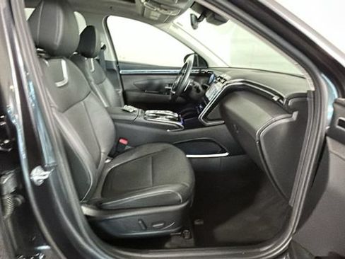 Certified 2023 Hyundai Tucson Limited AWD/4WD image 30