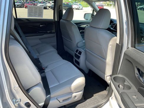 Used 2017 Honda Pilot EX-L image 39