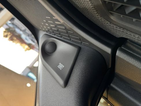 Used 2023 Toyota bZ4X Limited image 27