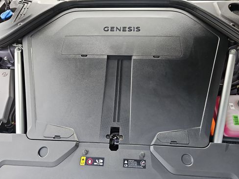 Certified 2026 Genesis Electrified GV70 AWD/4WD image 13