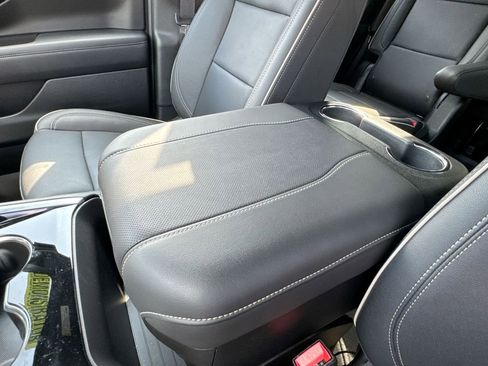 New 2025 Chevrolet Tahoe Premier image 24