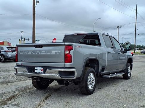 Used 2025 Chevrolet Silverado 2500 LT w/ Convenience Package AWD/4WD image 19