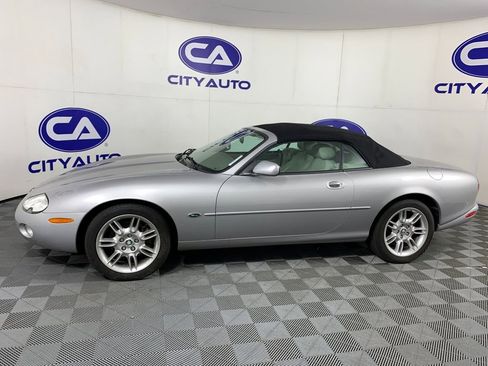 Used 2001 Jaguar XK8 Convertible RWD image 6