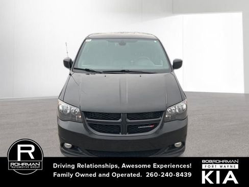 Used 2019 Dodge Grand Caravan GT image 9