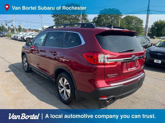 Used 2023 Subaru Ascent Premium w/ Convenience Package AWD/4WD image 3