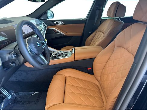 New 2026 BMW X6 M60i image 9