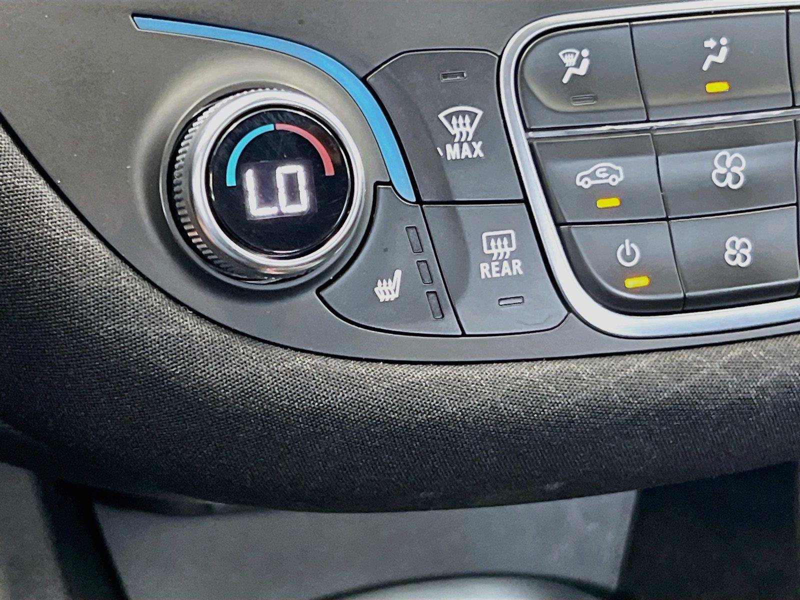 Used 2024 Chevrolet Malibu LT FWD image 22