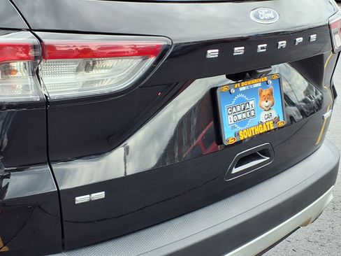 Used 2020 Ford Escape SE AWD/4WD image 22
