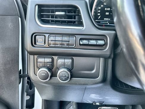 Used 2023 GMC Yukon AT4 w/ Technology Package AWD/4WD image 24