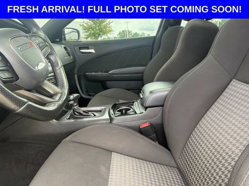 Used 2023 Dodge Charger R/T w/ Performance Handling Group RWD image 10