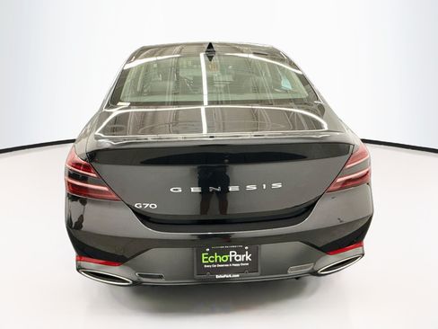 Used 2025 Genesis G70 2.5T RWD image 7